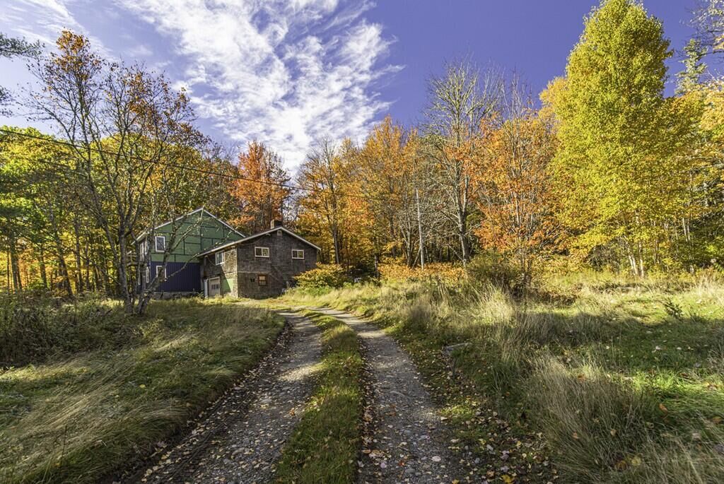 Property Photo: 323 Oak Point Road ME 04605