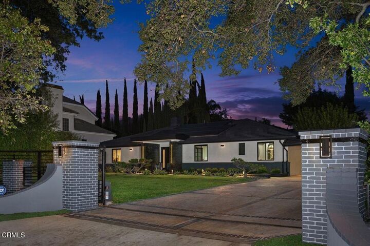 Property Photo: 455 Richmond Road CA 91011