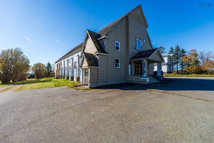 Property Photo: 5201 Highway 1 NS B0W 2Y0
