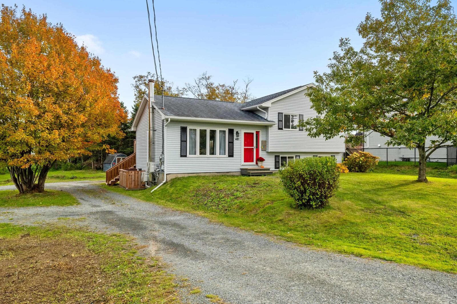 Photo de la propriété:  481 Cow Bay Road  NS B3G 1J6 