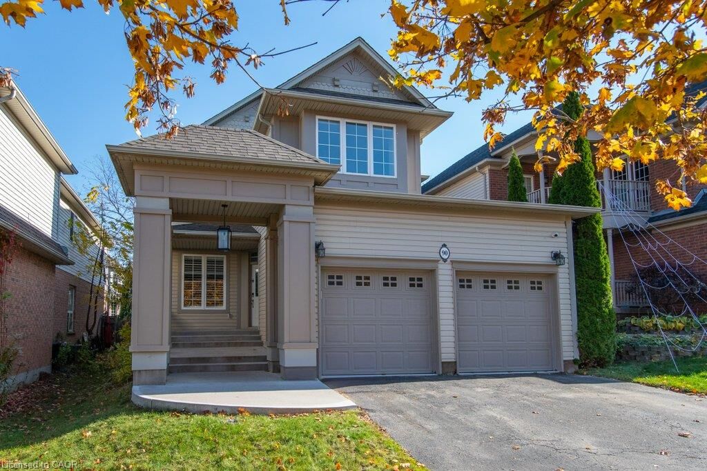 Property Photo:  90 Autumn Ridge Trail  ON N2P 2K1 