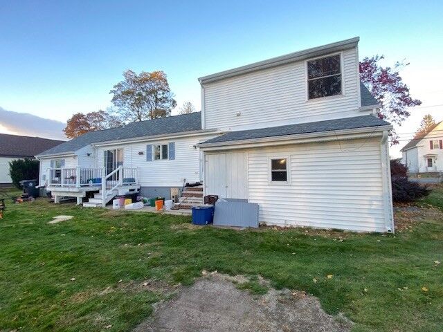 Property Photo:  86 N Broadway  MA 01832 