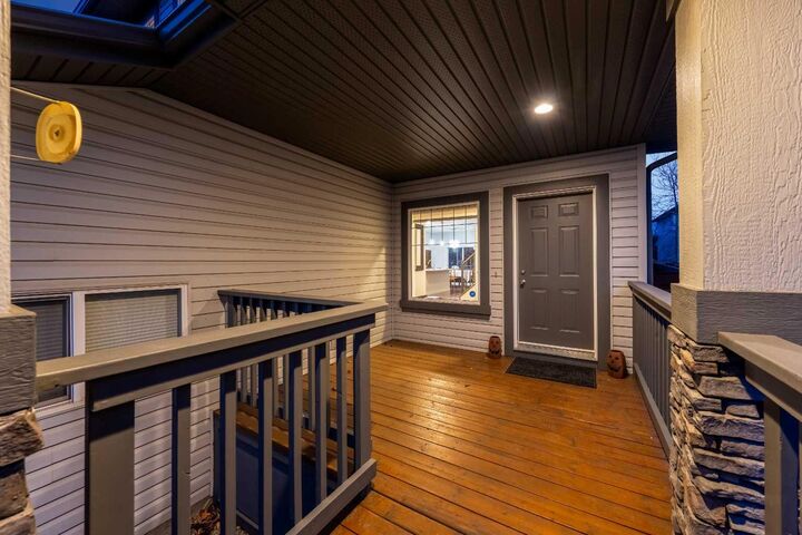 Property Photo:  220 West Creek Landing  AB T1X 1R8 