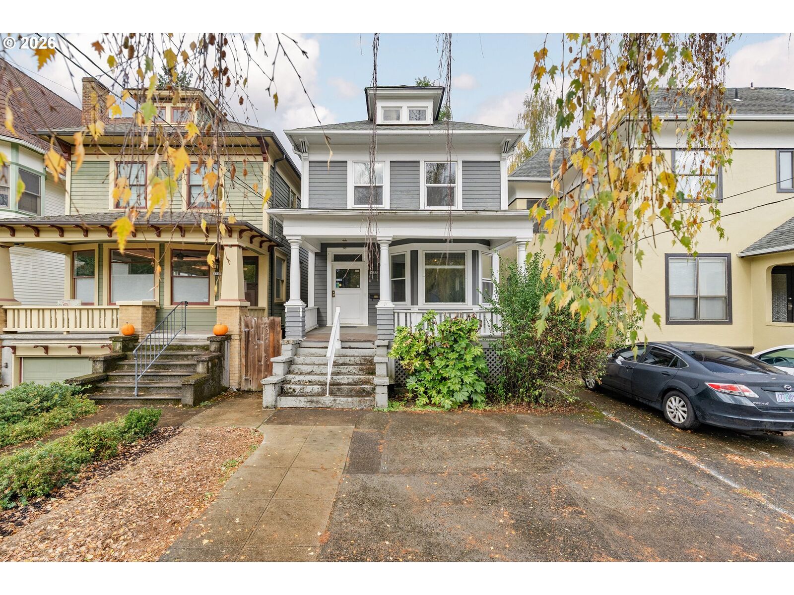 Property Photo: 2333 NW Irving St OR 97210