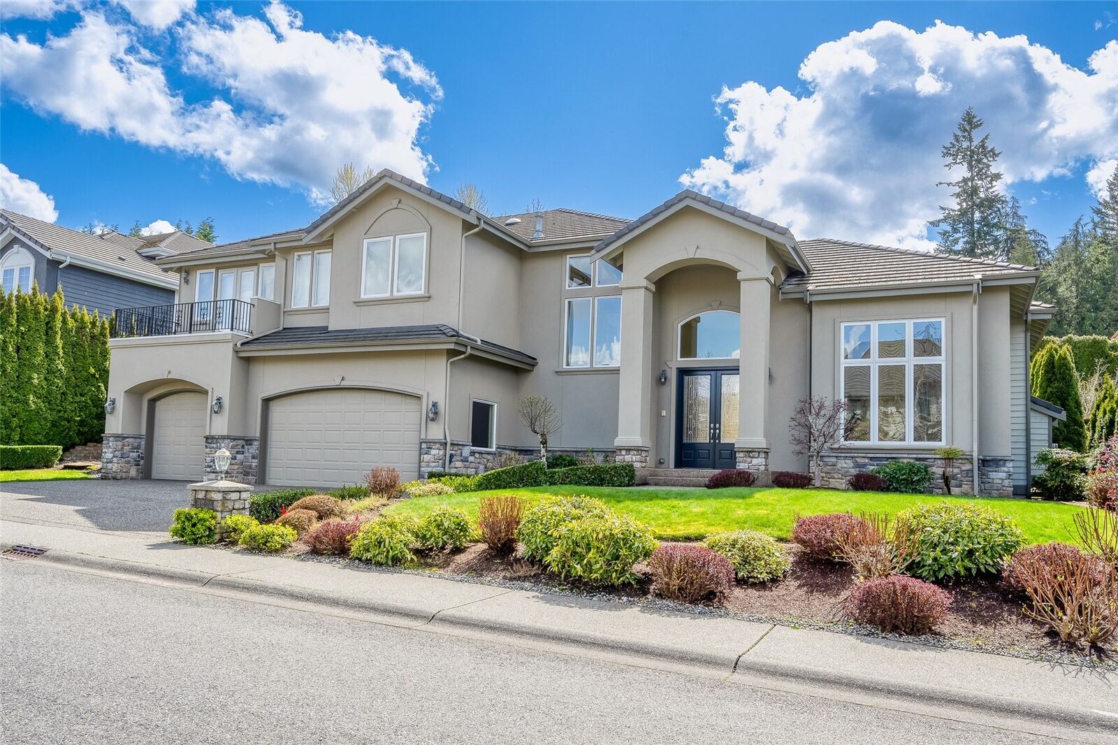 Property Photo: 8225 155th Avenue SE WA 98059