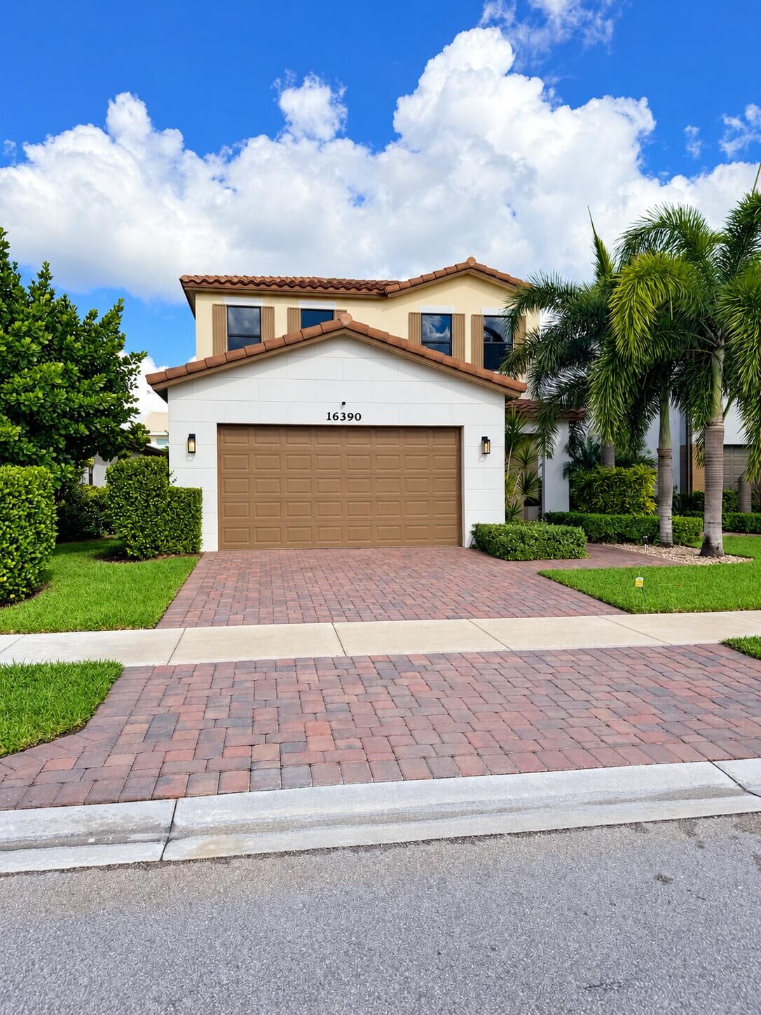 Property Photo:  16390 Sandy Shore Drive  FL 33470 