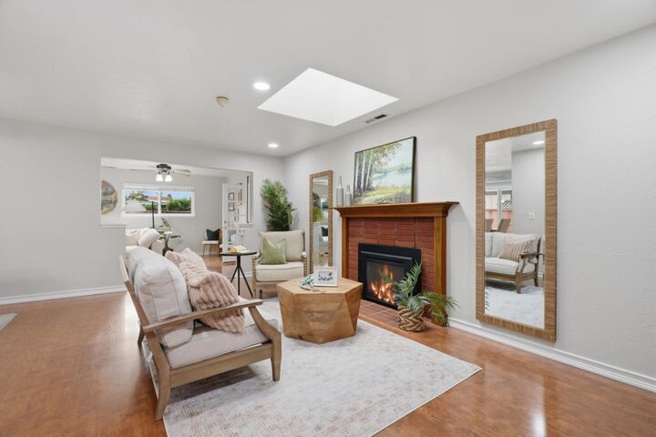 Property Photo:  811 College Drive  CA 95128 