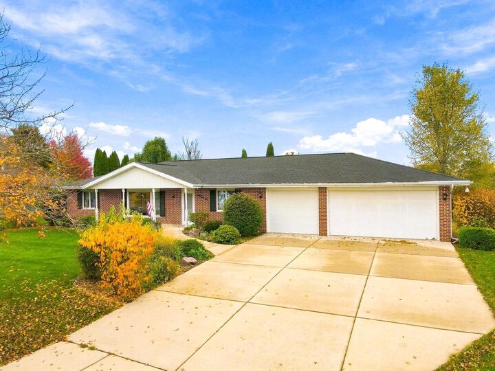Property Photo: 4546 Hearthridge Drive WI 53546