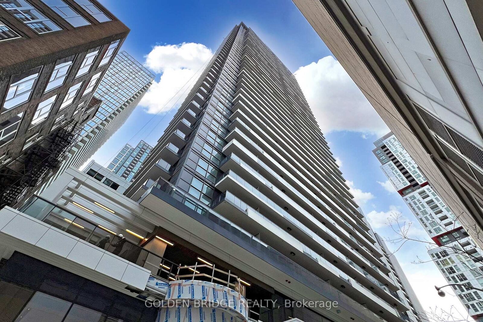 Property Photo:  38 Widmer Street Parking  ON M5V 0P7 