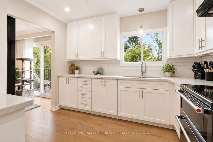 Property Photo: 11 Barbara Avenue ON L0L 2E0