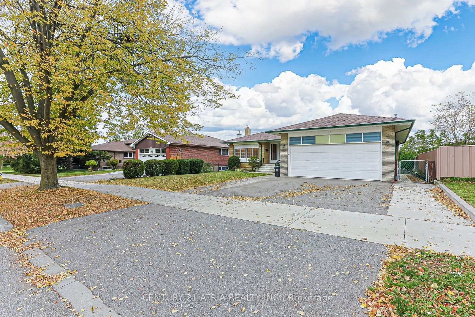 Property Photo:  17 Marlbank Road Main Level  ON M1T 1Y4 