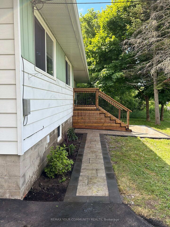 Property Photo: 206 Laidlaw Street S Bsmt ON L0E 1E0