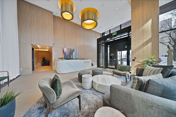 Property Photo:  36 Olive Avenue 612  ON M2N 0M4 