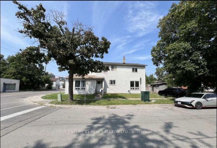 Property Photo:  86 Brock Street E  ON L1G 1S1 