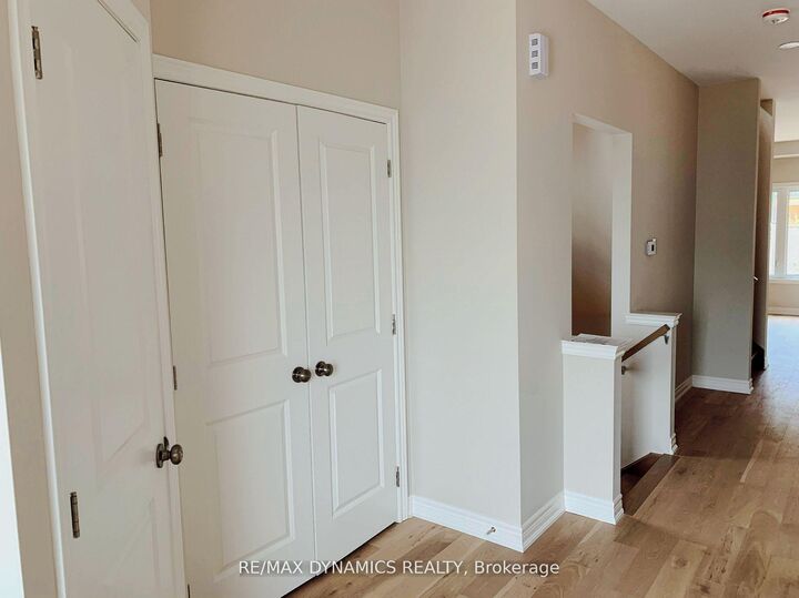 Property Photo:  39 Beachaven Drive C  ON L2M 1A6 