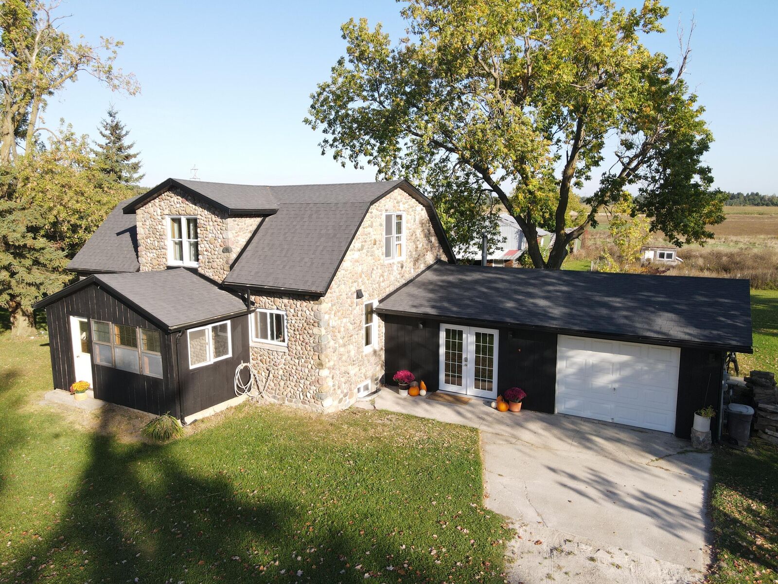 Property Photo: 2600 Scott Road MI 48762