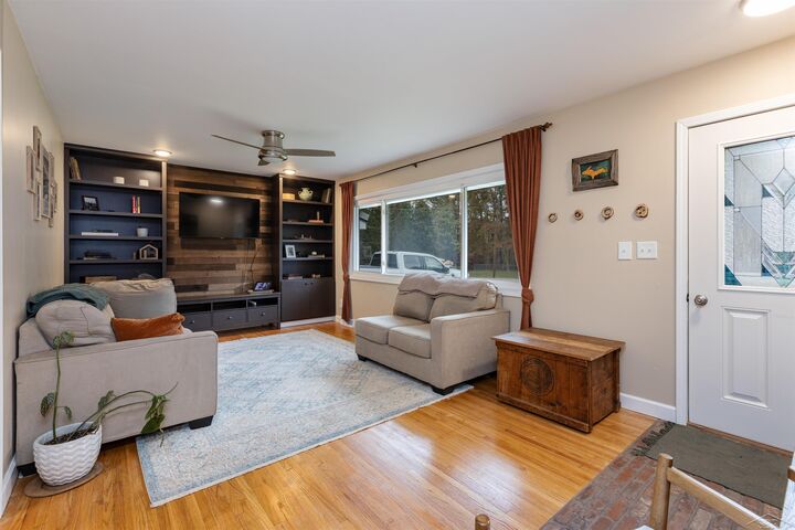 Property Photo:  2535 N Daniels Road  MI 48657 