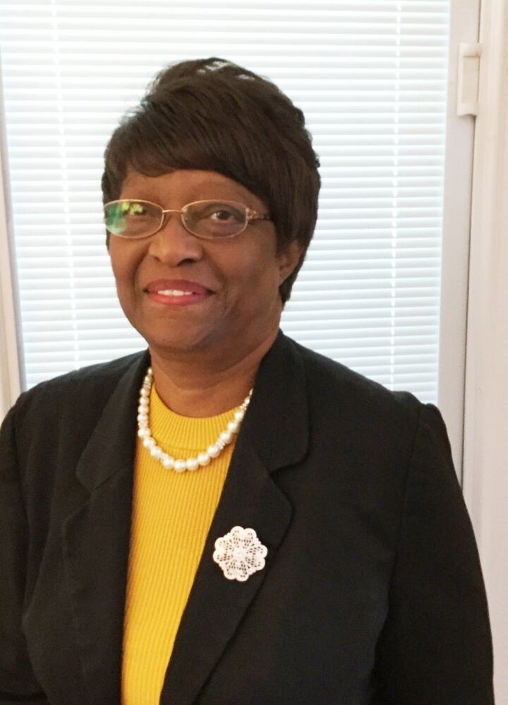 Shirley Jones, Real Estate Salesperson in Dothan, ERA Porch Light Properties