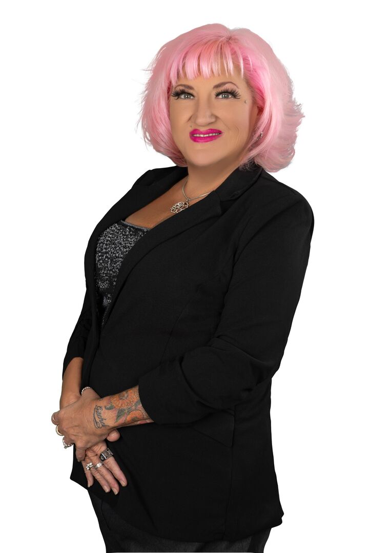 Denise Johnston, Real Estate Salesperson in Canyon Lake, Associated Brokers Realty