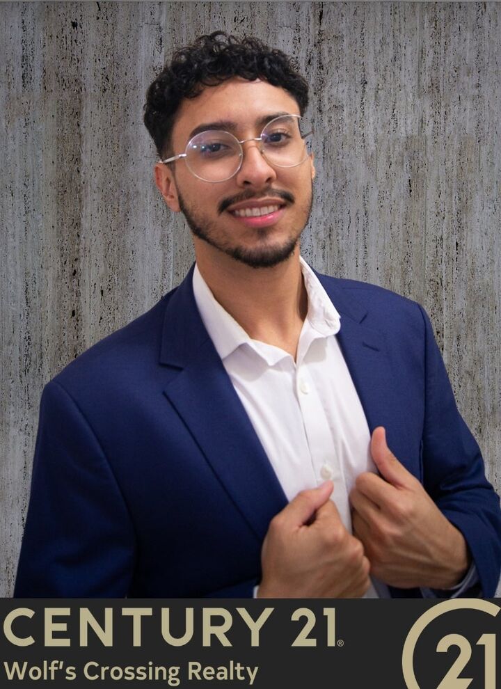 Manases Perdomo,  in Saint Cloud, Wolf's Crossing Realty