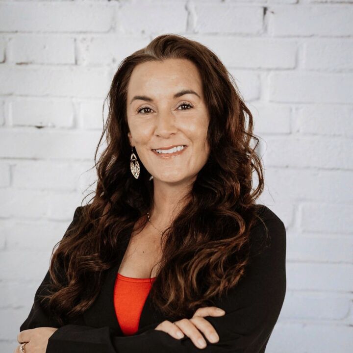 Carolyn Luckett, Associate Broker in Sioux Falls, Beyond