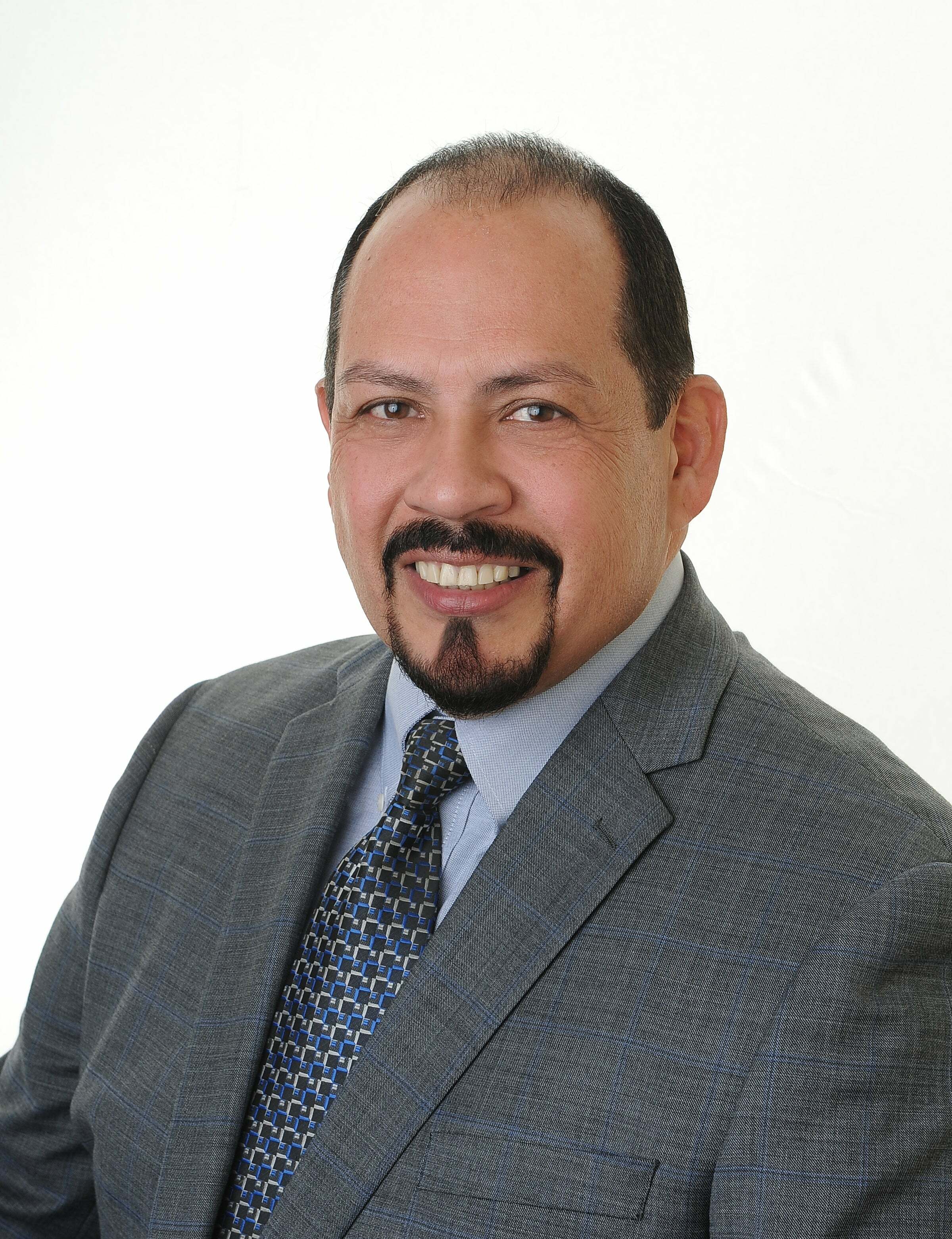 David Rodriguez, Real Estate Salesperson in Downey, Real Estate Alliance