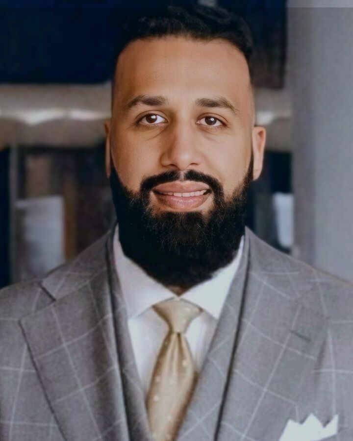 Sim Sahota, CPA, CA - Investment Focused Real Estate in Vaughan, Coldwell Banker The Real Estate Centre, Brokerage