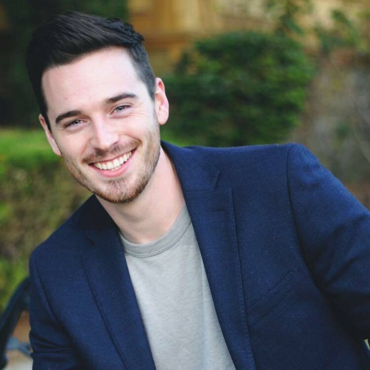 Justin Smith, Associate Real Estate Broker in Roscoe, Affiliated