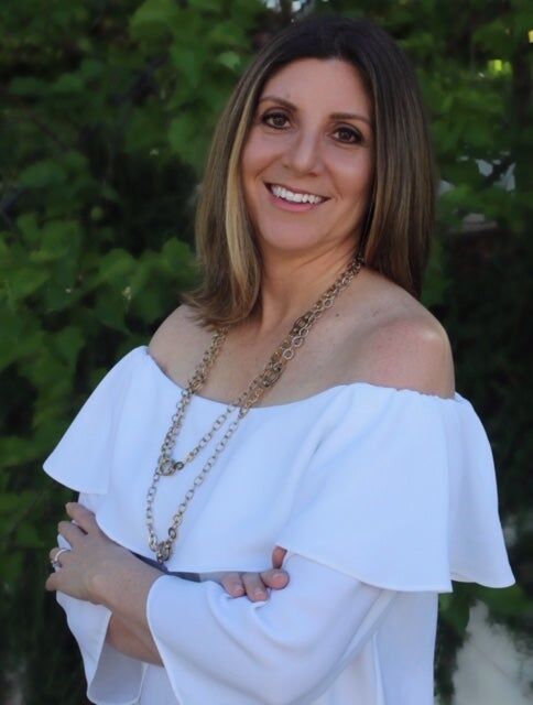 Mary Grace Lorenzetti, Real Estate Salesperson in Murrieta, Masters