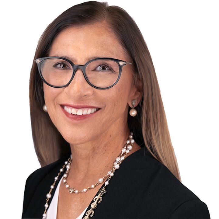 Irma Soltero-Sparks, Real Estate Salesperson in Fresno, Select Real Estate, Inc.