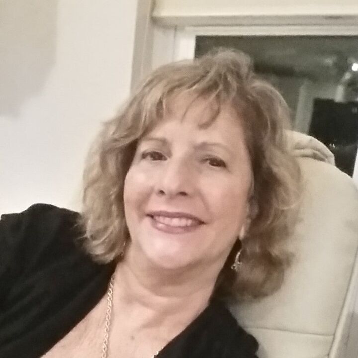 Laura Almand, Real Estate Salesperson in Cocoa Beach, Star