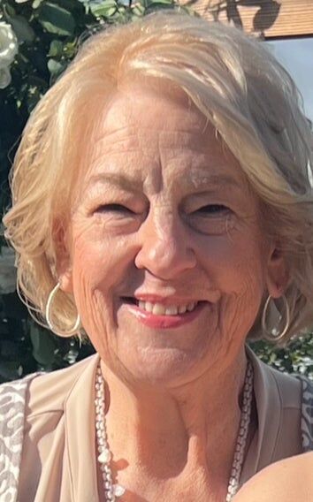 Mary Lundstrom, Real Estate Salesperson in Ridgecrest, Frontier