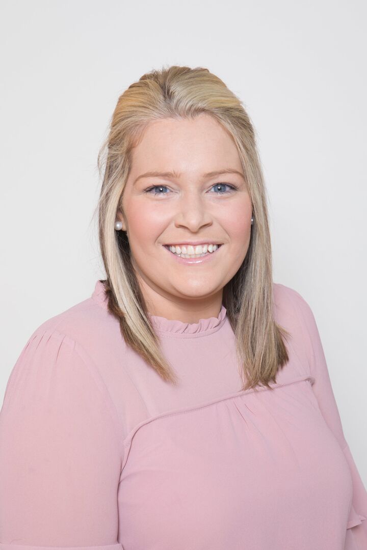 Elizabeth Roche, Real Estate Salesperson in Lahaska, Hearthside