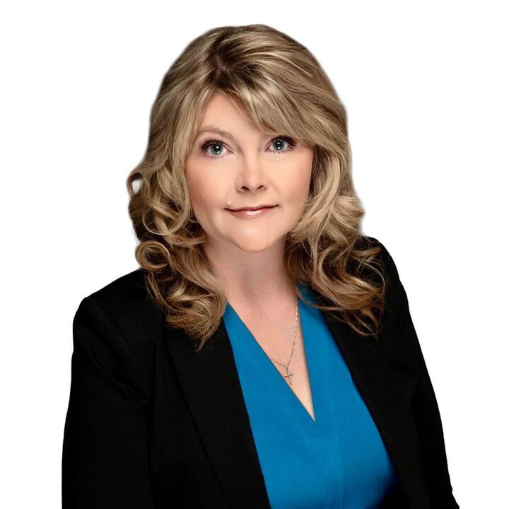 Angel Kester, Real Estate Salesperson in Meridian, 43° North