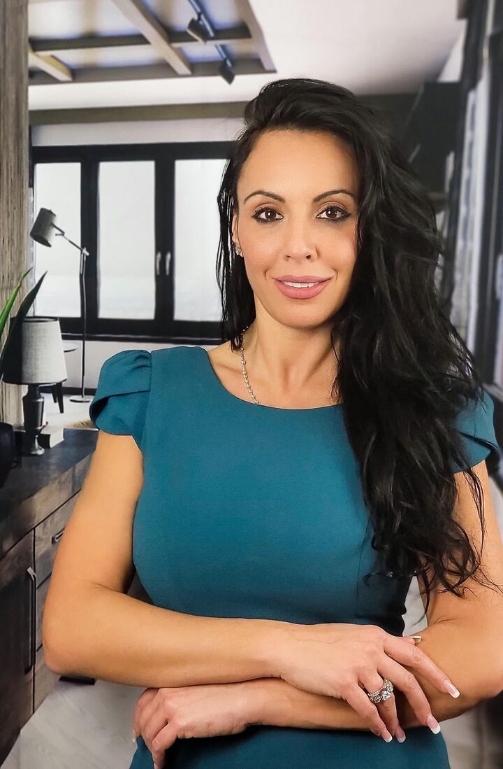 Tina Pappalardo, Sales Associate in Satellite Beach, Paradise