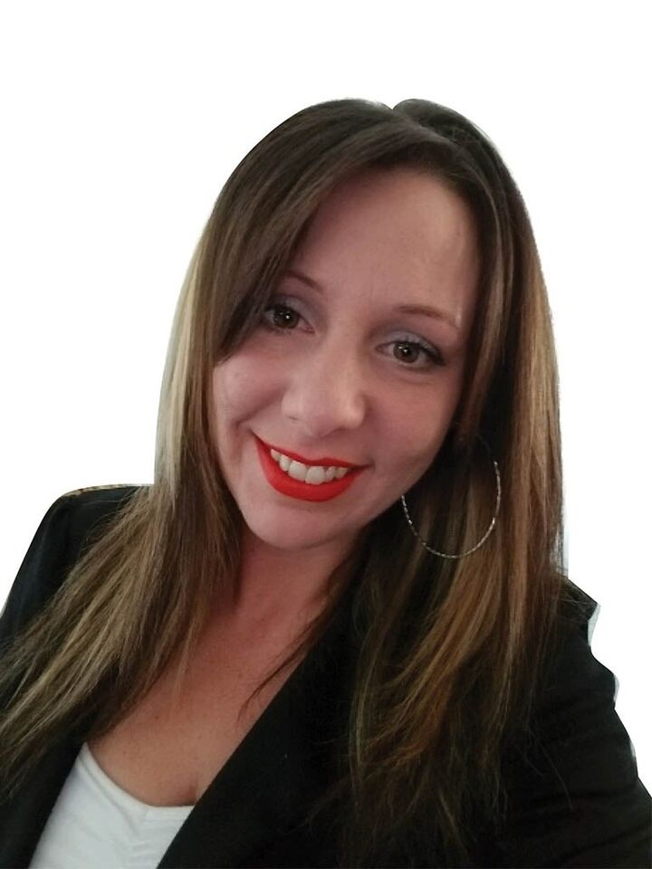 Niki Paisley, Real Estate Salesperson in Onalaska, Affiliated