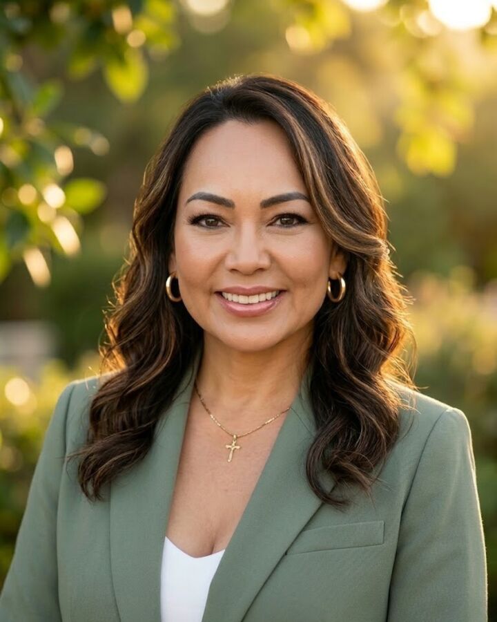 Claudia Madrid,  in Highland, Tower Agency