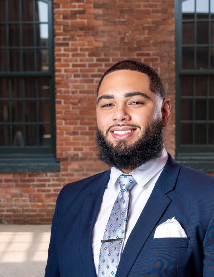 Ivan Reyes, Real Estate Salesperson in Allentown, Hearthside