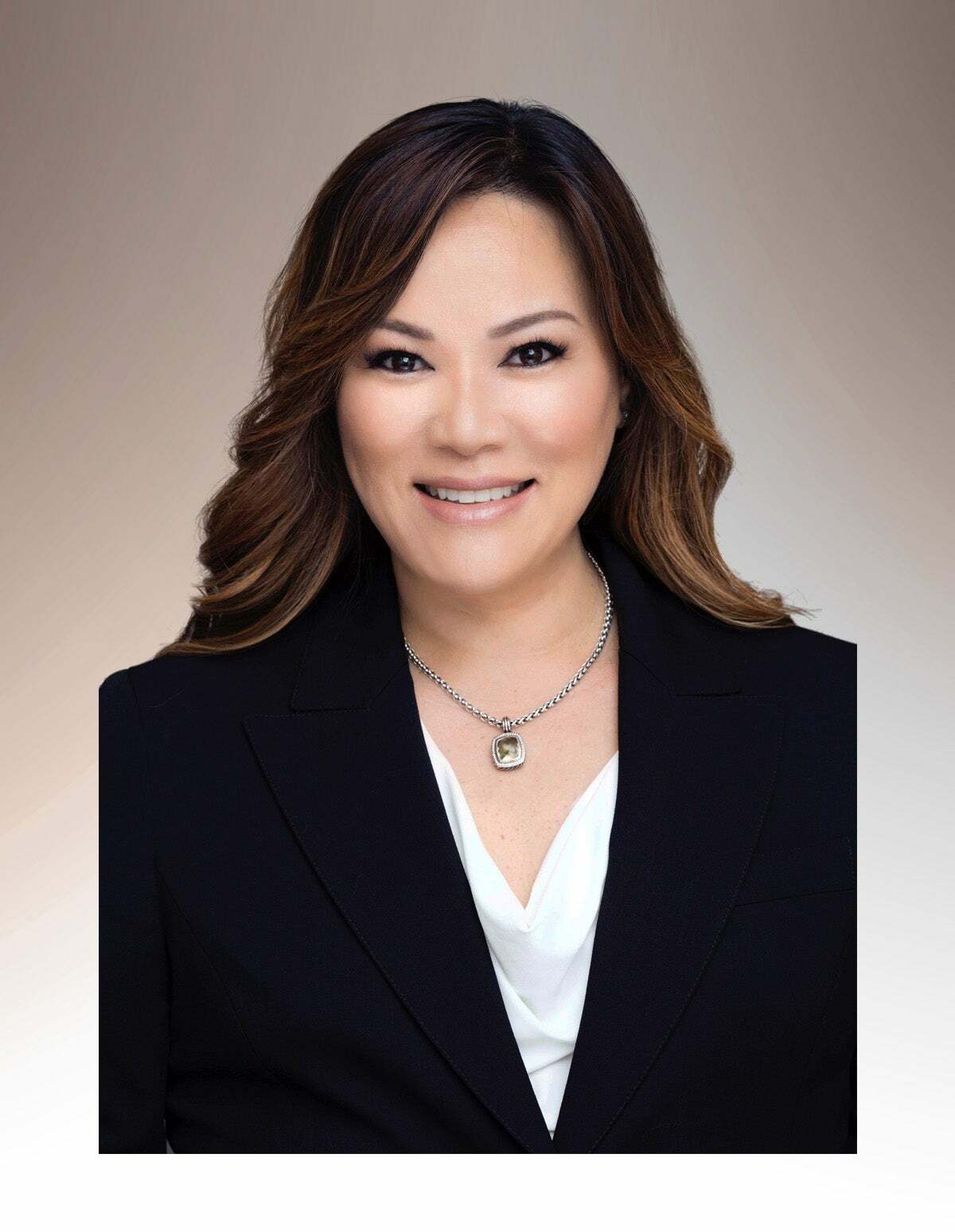 Shari Ogata, REALTOR® in Honolulu, Advantage Realty