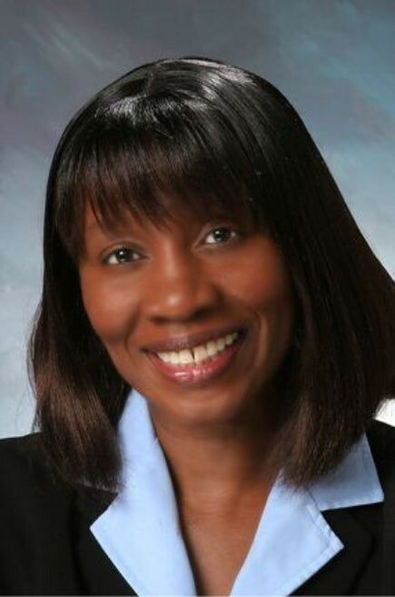 Mildred Thomas, Real Estate Salesperson in Philadelphia, Advantage Gold