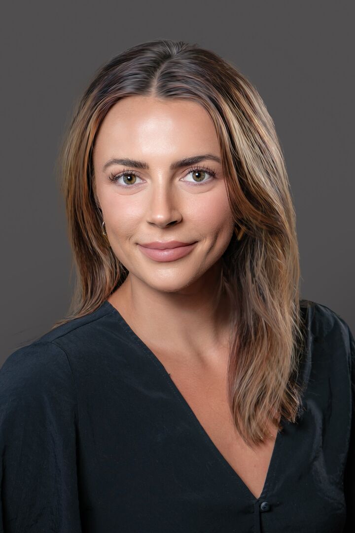 Ellie Beasley, Real Estate Broker in Carmel, Scheetz