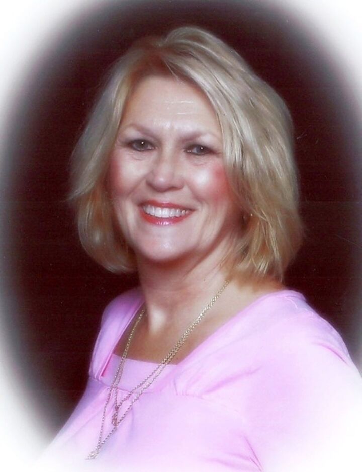 Barbara LaPorte, Real Estate Salesperson in Schererville, Circle