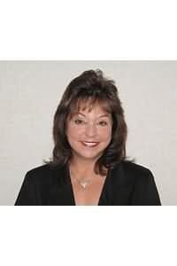 Marie Ambrosio, Associate Real Estate Broker in Massapequa, AA Realty
