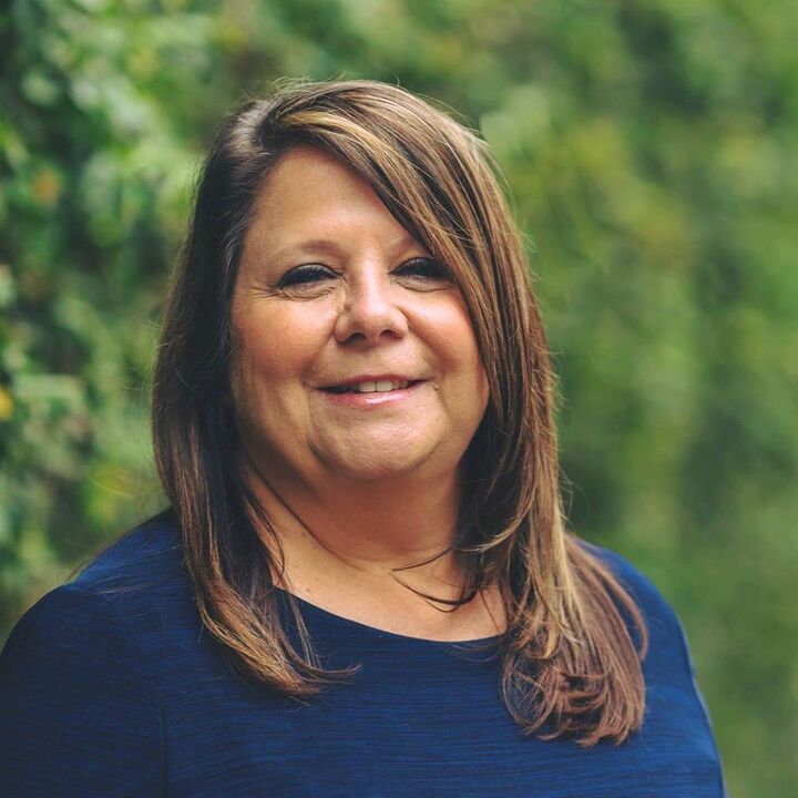 Laura Gunter, Real Estate Salesperson in Gainesville, Thomas Group