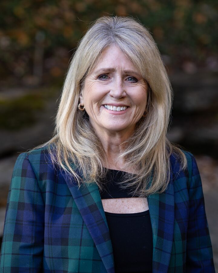 Patricia Cochran,  in Indianapolis, Scheetz