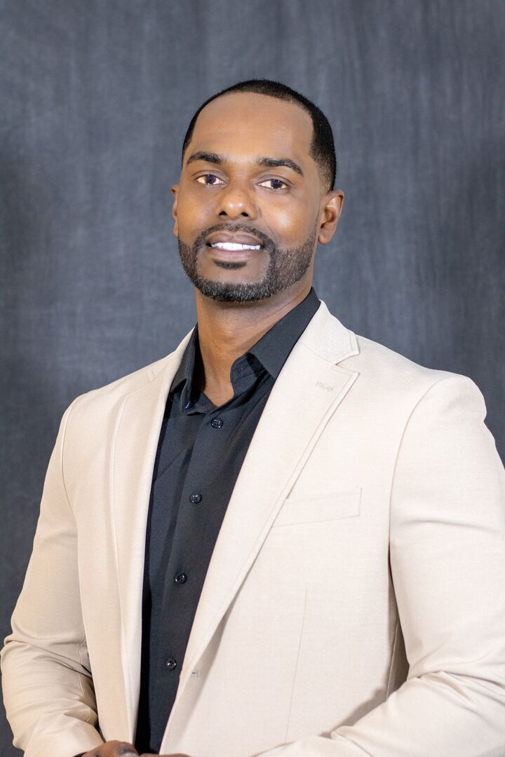 Brenny Florentino,  in Boynton Beach, Tenace Realty