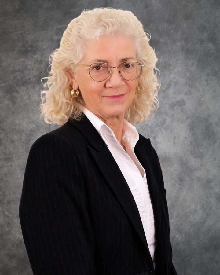 Helen Mew,  in Boynton Beach, Tenace Realty