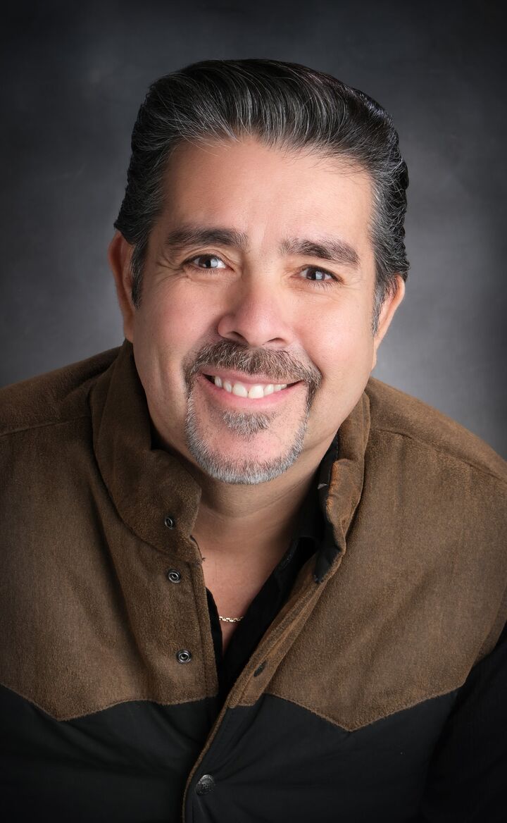 Walter Cuestas, Real Estate Salesperson in Chehalis, Lund, Realtors