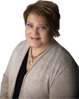 Teresa Taylor, Real Estate Salesperson in Troy, Heritage