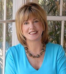 Toni Davis, Real Estate Salesperson in Shalimar, ERA American Real Estate